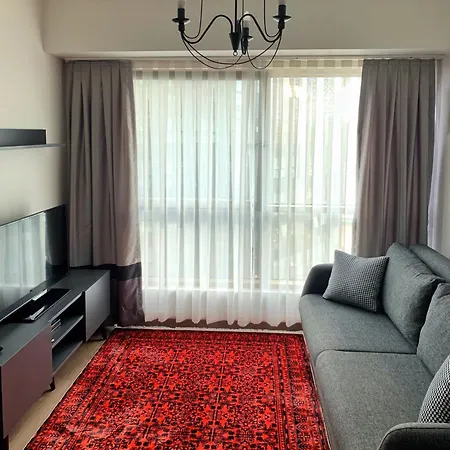 Home22 *